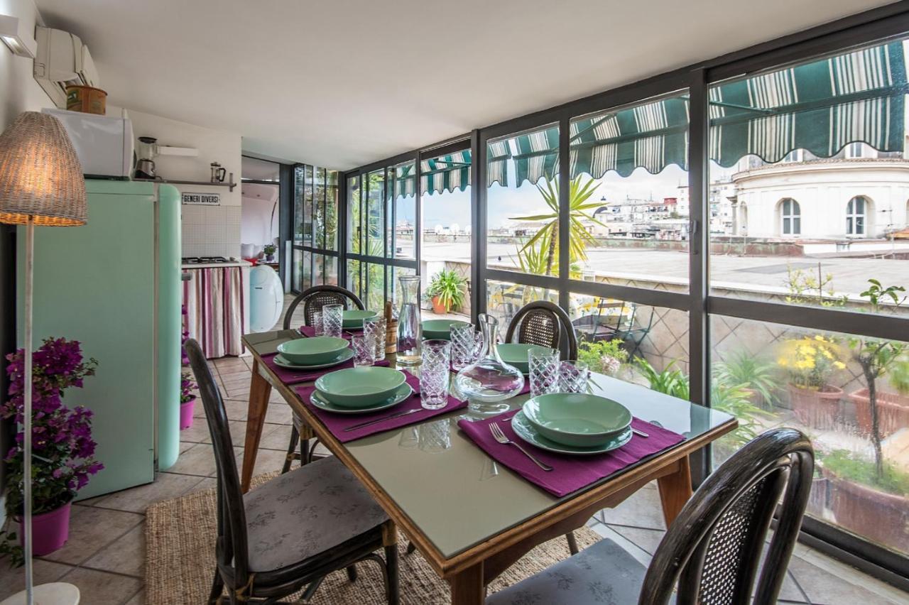 Appartement Relais Old From A Terrace Napels