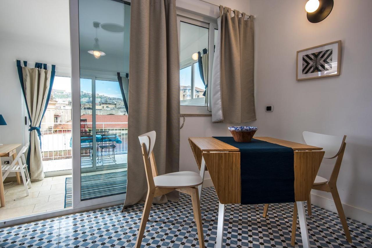 Appartement Relais Old From A Terrace Napels